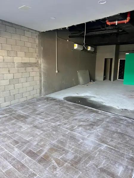 Local Comercial en Renta - Plaza Comercial en San Pedro Garza García, N.L.