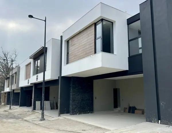 Casa en Venta en el Sur de Monterrey, Carretera Nacional Casa en Venta en el Sur de Monterrey, Carretera Nacional