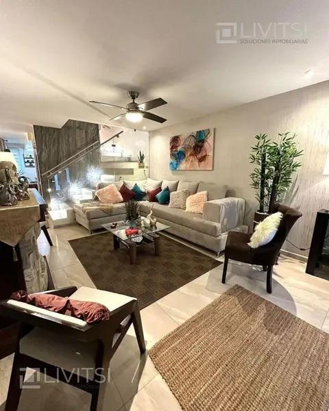Casa en Venta en Jardines de Andalucía