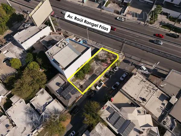 Terreno Comercial en Venta en Cumbres