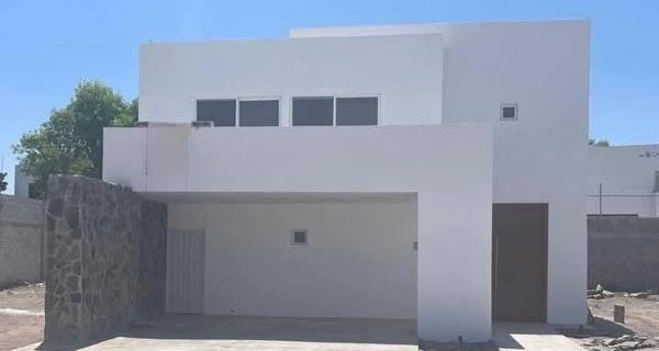 CASA EN VENTA VILLAS DEL RENACIMIENTO CASA EN VENTA VILLAS DEL RENACIMIENTO