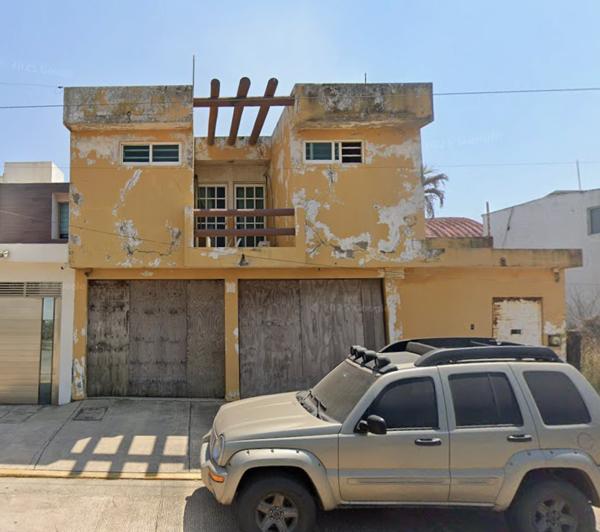 Casa en Venta en Puerto México, Coatzacoalcos, Cerca de Servicios Clave