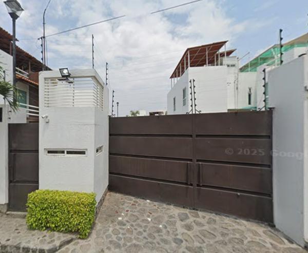 Casa en venta en Lomas de Trujillo, Emiliano Zapata, Morelos, cerca de servicios esenciales
