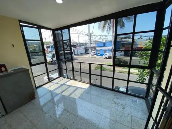 SE VENDE CASA EN AVENIDA PRINCIPAL | FRACC VIRGINIA VERACRUZ