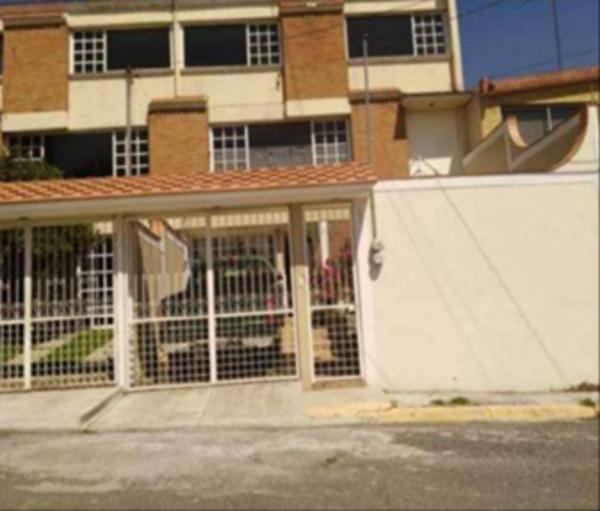 BONITA CASA EN VENTA EN TOLUCA, EDOMEX BONITA CASA EN VENTA EN TOLUCA, EDOMEX