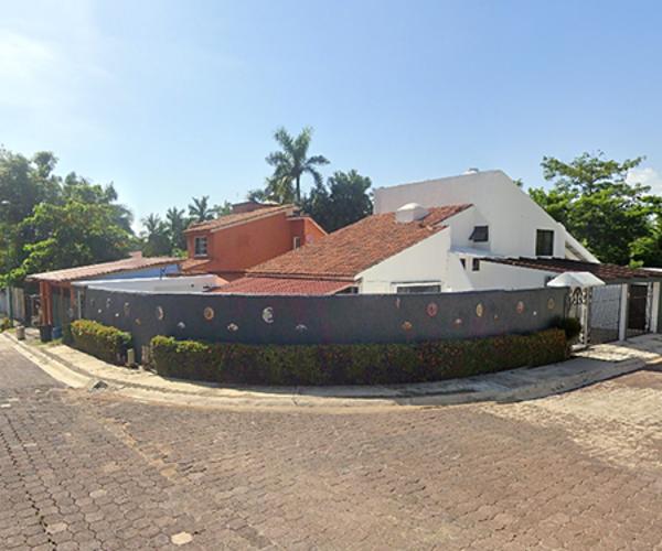BONITA CASA EN VENTA EN IXTAPA- ZIHUATANEJO, GUERRERO