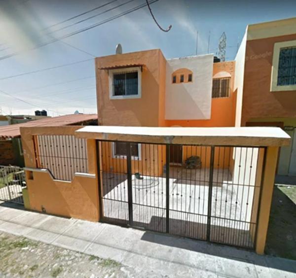 BONITA CASA EN VENTA EN VILLA DE ÁLVAREZ, COLIMA BONITA CASA EN VENTA EN VILLA DE ÁLVAREZ, COLIMA