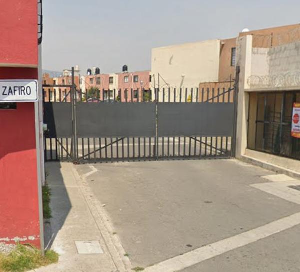 Casa en condominio en venta en Almoloya de Juárez, México - Ubicación estratégica