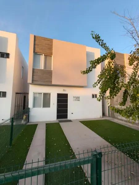 Casa en venta en Loma Real