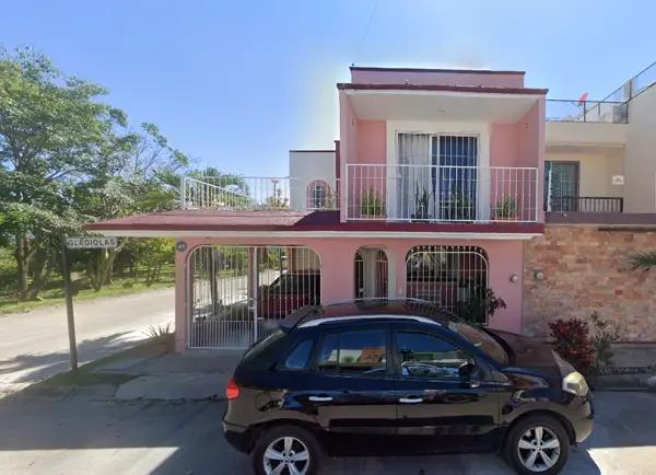 CASA EN VENTA BLANCAS MARIPOSAS VILLAHERMOSA ET