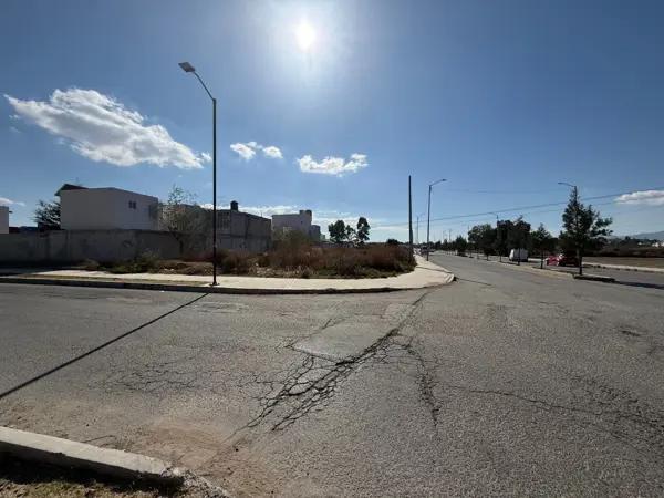 Terreno en renta para franquicia en esquina en Chavarría, Mineral de la Reforma