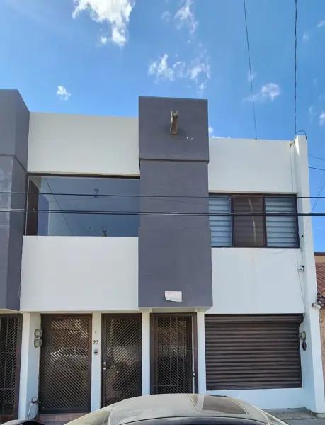 Oficina en RENTA en Planta Baja en Villa Jardín en Torreón