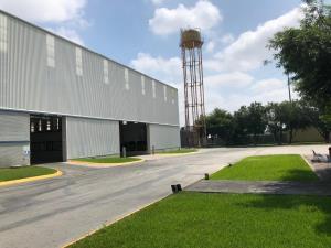 Nave en renta en Casa Bella, San Nicolás de los Garza, Nuevo León