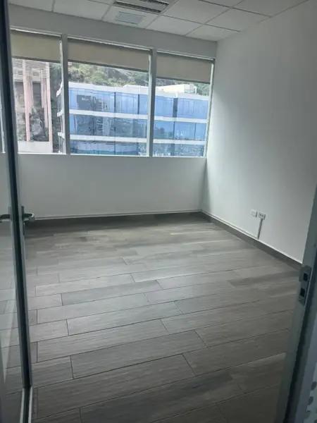 Oficinas en Renta en Del Paseo Residencial
