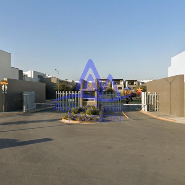 VENTA DE CASA EN SAN NICOLAS DE LOS GARZA NUEVO LEON FRACCIONAMIENTO CERRADAS DE CASA BLANCA SC