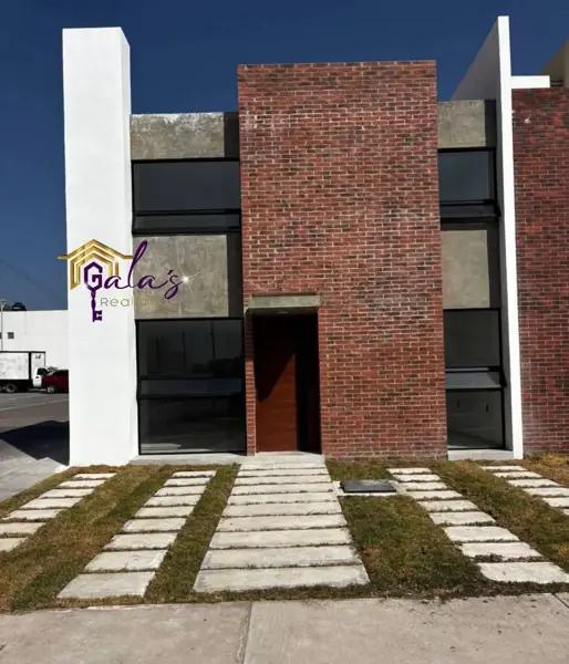 ESTRENA CASA NUEVA EN ESQUINA!!
