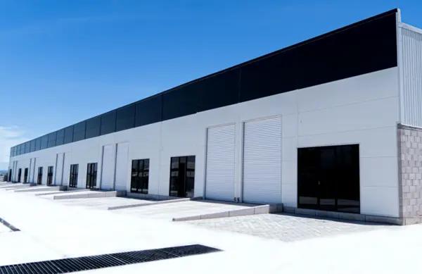 Bodegas industriales en venta sobre Carretera 57 | Cerca del Aeropuerto de Querétaro