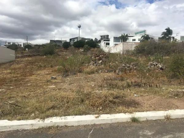 Venta de Terreno - Villas de Irapuato Venta de Terreno - Villas de Irapuato