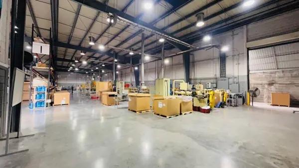 Bodega Industrial con Oficinas Amuebladas Disponible en Renta Bodega Industrial con Oficinas Amuebladas Disponible en Renta
