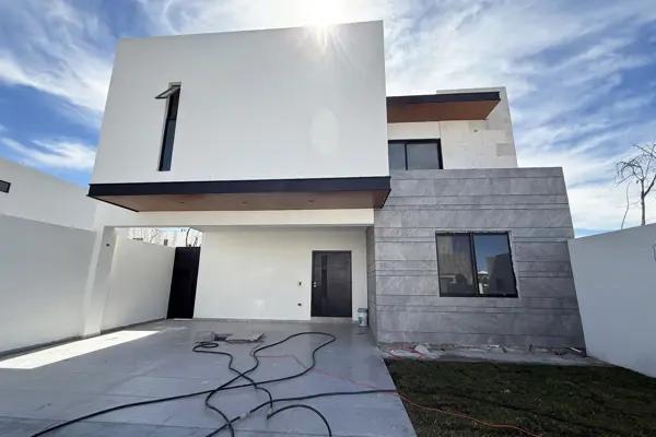 Casa en VENTA en La Escondida al norte de la ciudad