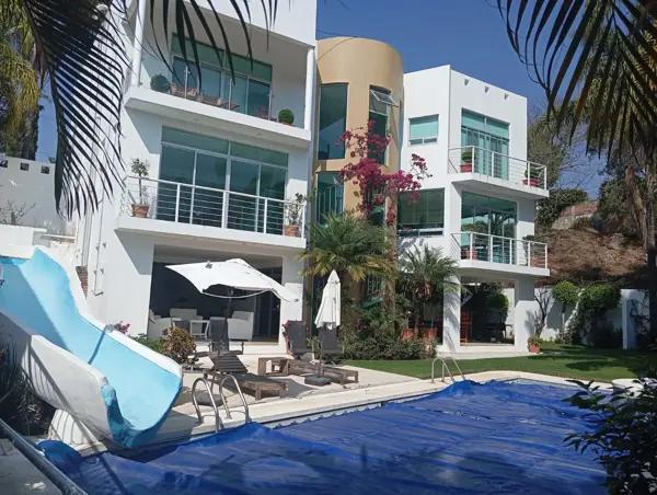 CASA EN RENTA MENSUAL EN CLUB DE GOLF GRAN RESERVA