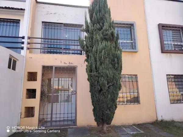 Casa en Venta en Fraccionamiento Bosques de Cantabria, Toluca - Excelente Ubicación y Precio