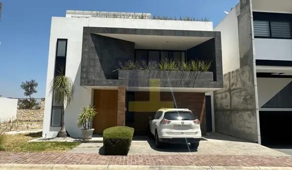 Casa en Venta en Lomas de Angelópolis Gran Reserva Parque La Loma 5 Recámaras Casa en Venta en Lomas de Angelópolis Gran Reserva Parque La Loma 5 Recámaras