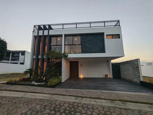 Casa en VENTA en Parque Jalisco en Lomas de Angelópolis, Puebla Casa en VENTA en Parque Jalisco en Lomas de Angelópolis, Puebla