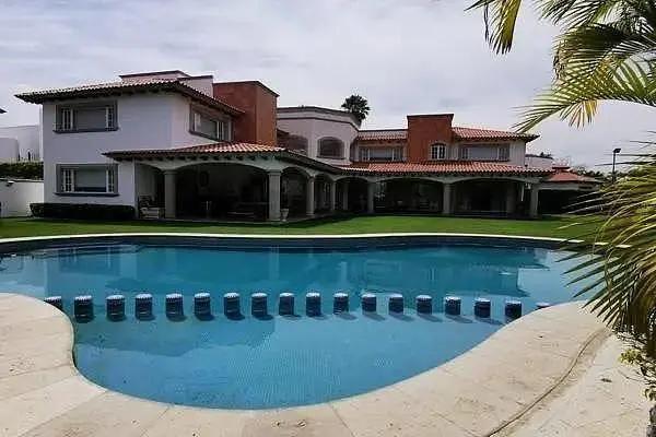 Casa en venta en Fraccionamiento Kloster Sumiya Casa en venta en Fraccionamiento Kloster Sumiya