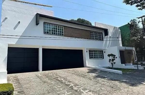 Casa en venta en colonia Jardines del Ajusco 4 recámaras