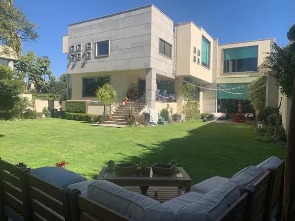 Casa en venta en la colonia Jardines del Pedregal