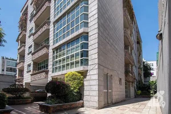 VENTA DEPARTAMENTO EN LOMAS DE CHAPULTEPEC SEGURIDAD 3 RECAMARAS