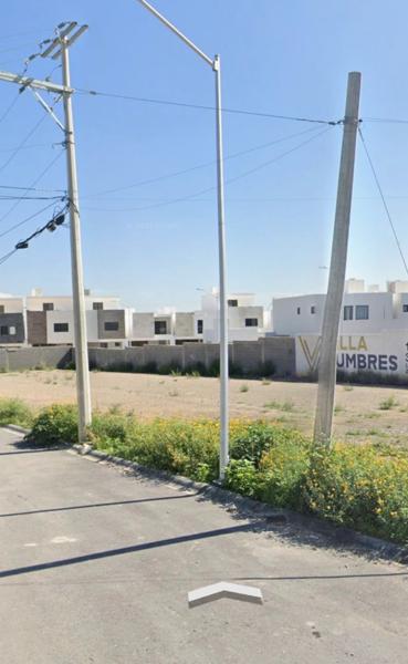 Terreno Comercial en Venta en la entrada del Residencial Villa Cumbres