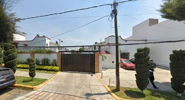 Casa en Venta Lomas Estrella Iztapalapa CDMX FLL