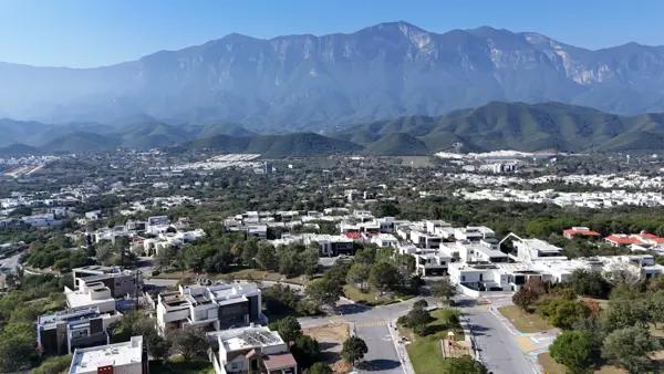 TERRENO EN VENTA EN SANTA ISABEL, ZONA EL BARRO, MONTERREY, N.L