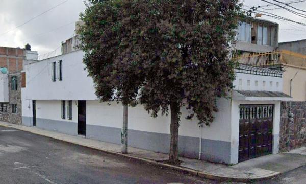 Casa en Venta Barrio San Bernardino Toluca Estado de México FLL
