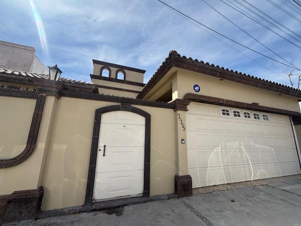 CASA EN VENTA RESIDENCIAL SAN PATRICIO.