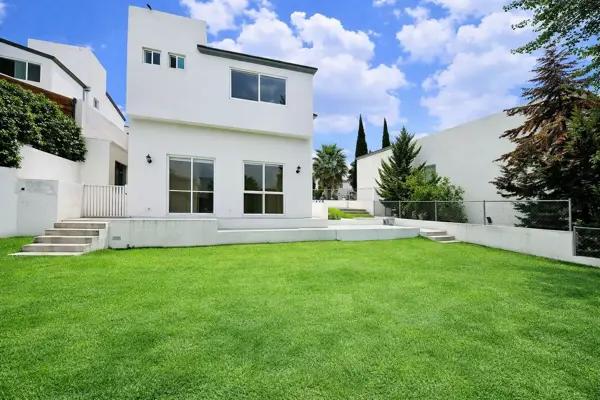 Casa en Venta en Puerta de Astorga, Bosque Esmeralda