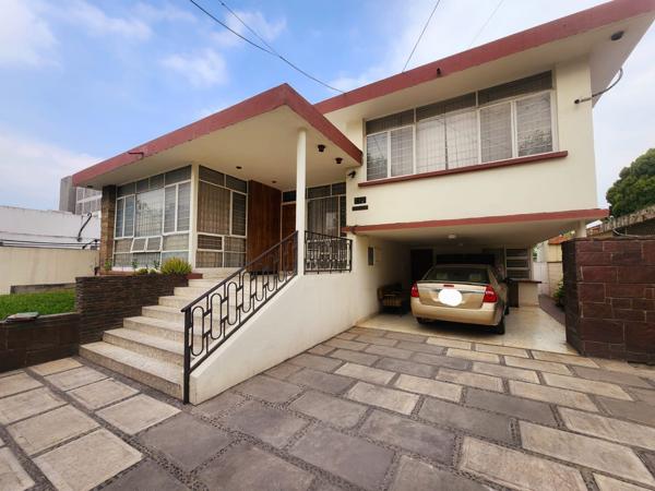 CASA EN VENTA COL. LEONES, MONTERREY CASA EN VENTA COL. LEONES, MONTERREY
