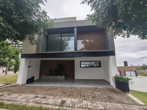 *Casa en Venta en Parque Cuernavaca* Cascatta · Lomas de Angelópolis, Excelente Opción con Acabados