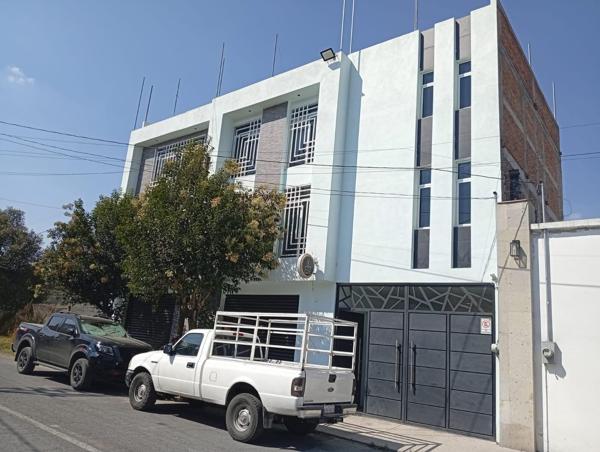 EDIFICIO NUEVO CALLE BAHÍA DE TODOS LOS SANTOS CERCA DE TOLLOCAN Y LAS TORRES