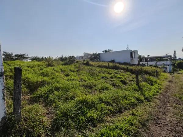 TERRENO MIRADORES