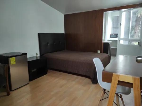 Se Renta Habitación Ejecutiva cocina y baño privados, Cerca Plza Satélite y Periférico Tlalnepantla
