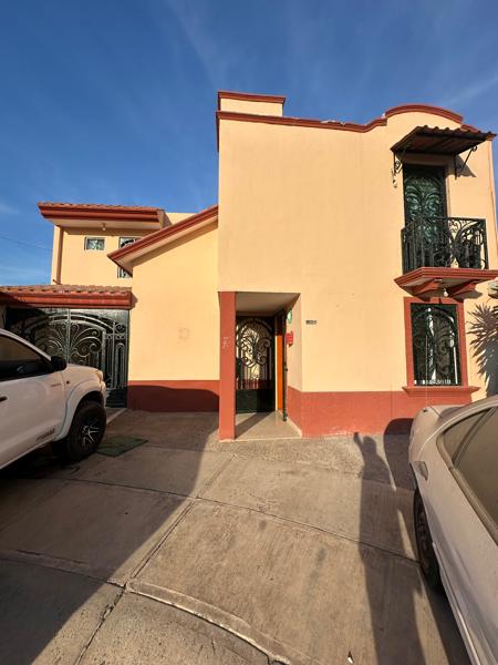 Casa en Renta en Culiacán - Sector Santa Fe, 10,000 Pesos