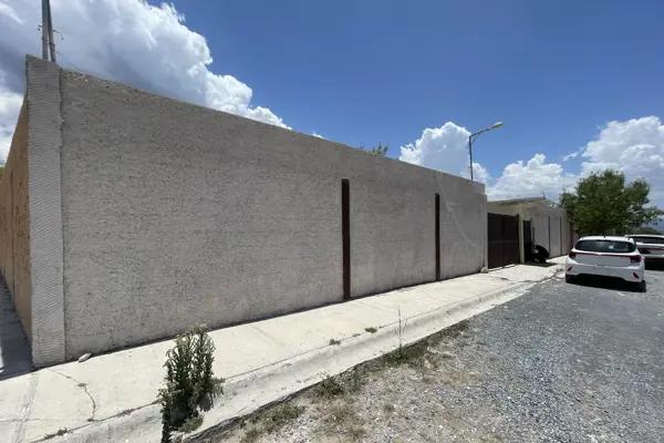 Quinta con alberca en VENTA en El Dorado