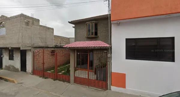 CASA EN VENTA EN SAN CAYETANO EL BORDO, PACHUCA, HIDALGO. CASA EN VENTA EN SAN CAYETANO EL BORDO, PACHUCA, HIDALGO.
