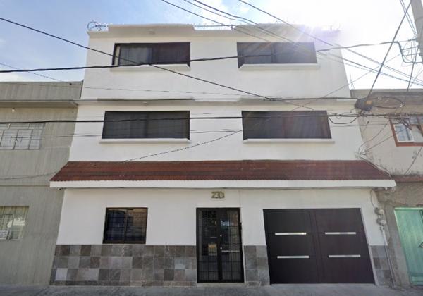 Casa en Venta en Nueva Atzacoalco en Gustavo A Madero CDMX FLL