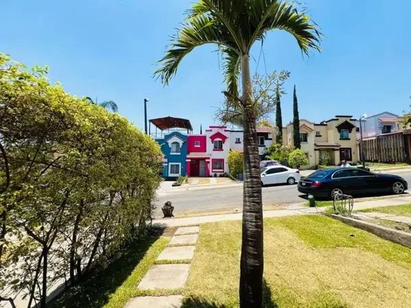 Casa en Venta Urbiquinta Montecarlo Tonalá Jalisco FLL