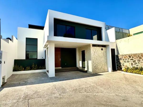 SE VENDE CASA EN GRAN JARDÍN, LEÓN GUANAJUATO