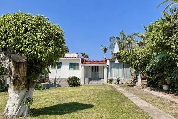 Casa en venta en Lomas de Cocoyoc Casa en venta en Lomas de Cocoyoc